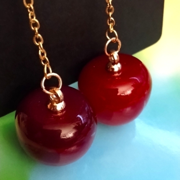 HANDMADE Dangle Chain Red Cherry Earrings - Picture 4 of 8